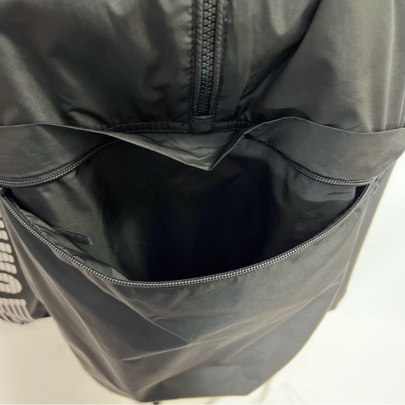 Vintage Tommy Hilfiger Jean Windbreaker 90s spell out Anorak Jacket Vtg - Picture 4 of 11